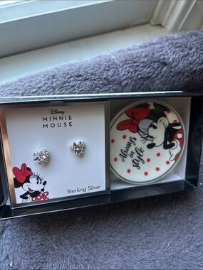 Disney Minnie Mouse Silver Bow Stud Earrings with Trinket Dish